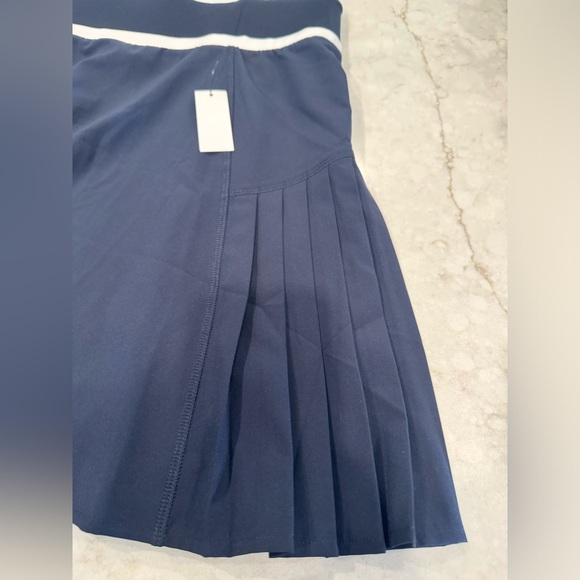 NWT T by Talbots Skort Size L - Picture 3 of 9